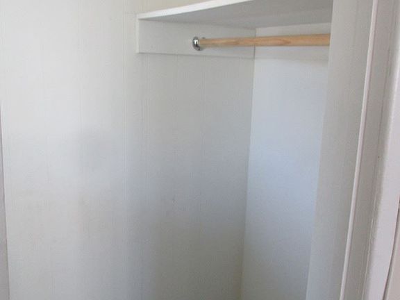 4th image of 5904 E Ocean Blvd