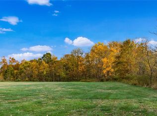 Fairview Rd, Zanesville, OH 43701