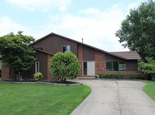 16542 Timberline Dr, Strongsville, OH