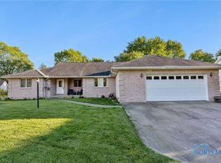 1411 Sawmill Bnd, Findlay, OH 45840