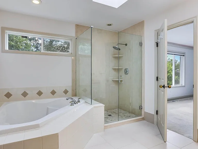 22503 NE 98th Pl — Photo 21