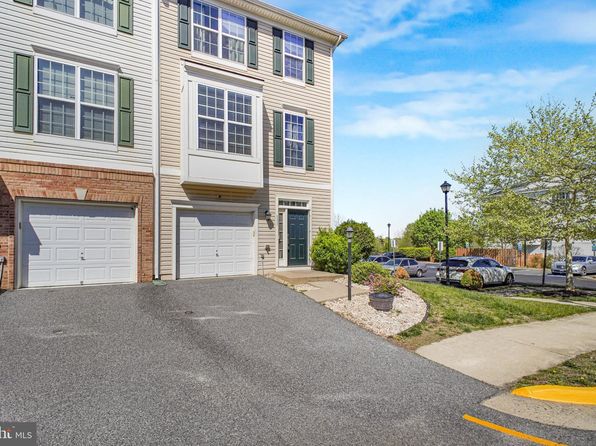 111 Macon Dr