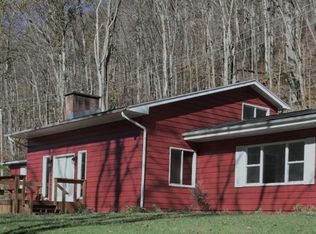 465 Happy Valley Rd, South Williamson, KY 41503