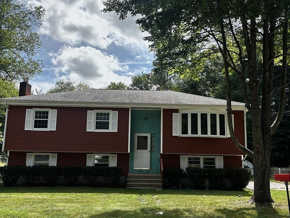 1st image of 33 Chartley Brook Ln
