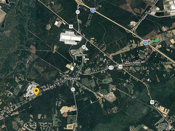 2nd image of 417 Ridge Rd