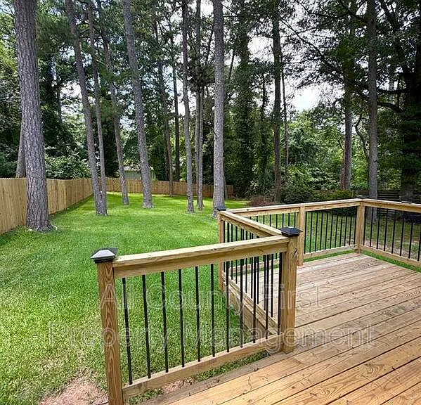 2101 Holly Hill Dr — Photo 17