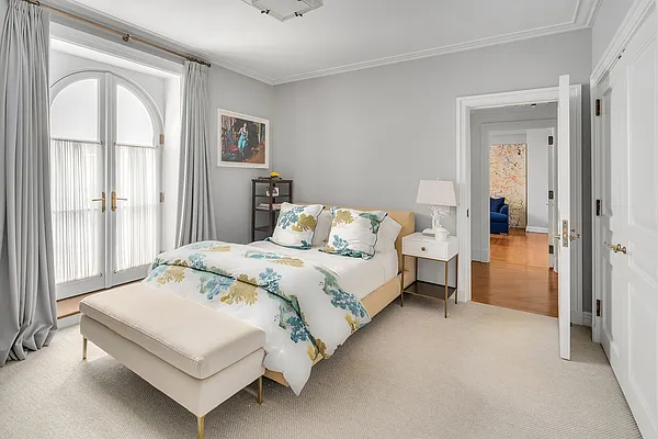 Sold by Modlin Group | media 24