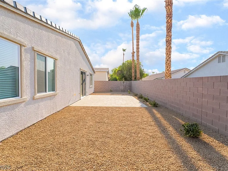 4136 Paragon Crest Ct — Photo 35
