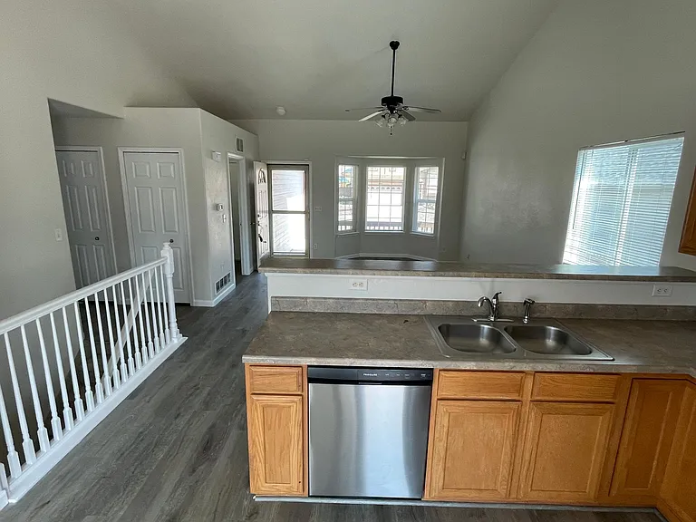 8301 Syrabi Pl — Photo 8