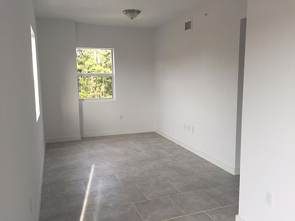 2nd image of 260 NW 71st Ave #6222208