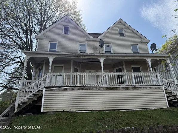 130-132 Regent St, Wilkes Barre, PA 18702