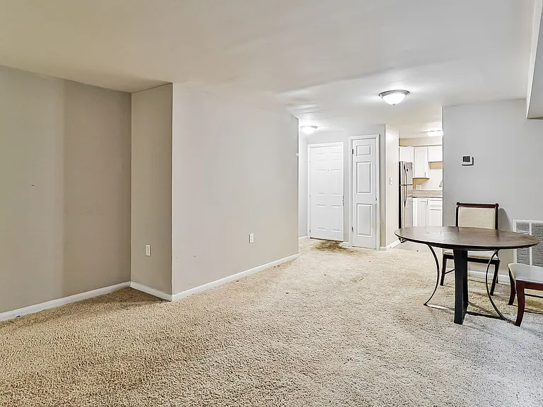 2023 4th St NE Apartments — Photo 13