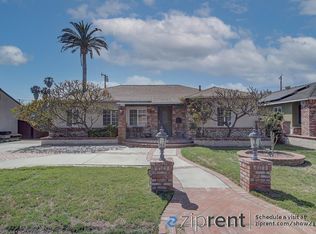 138 N Eckhoff St, Orange, CA 92868