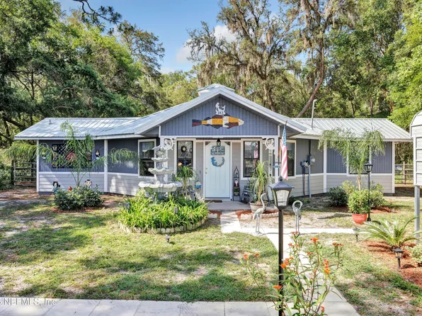 183 VIOLET Circle, Interlachen, FL 32148