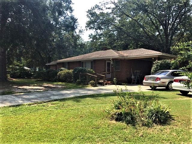1st image of 2414 Brentwood Pl
