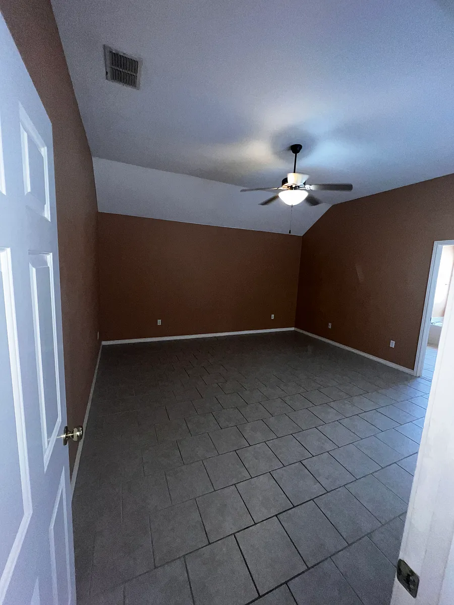 Building Photo - 14033 Coquina Bay Ave