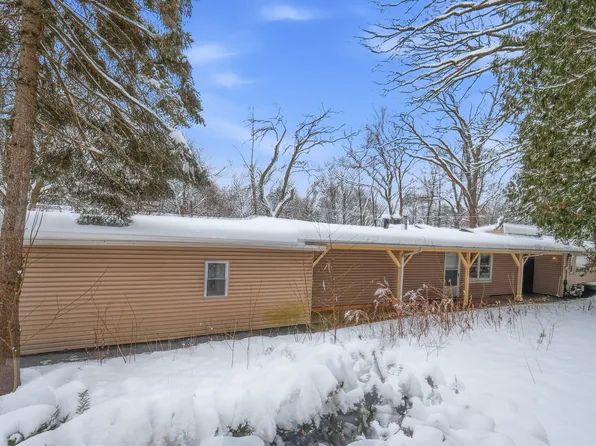 529 W Creekwood Dr, Palatine, IL 60074