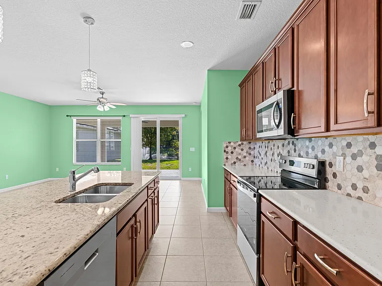 6416 Trails Of Foxford Ct — Photo 11