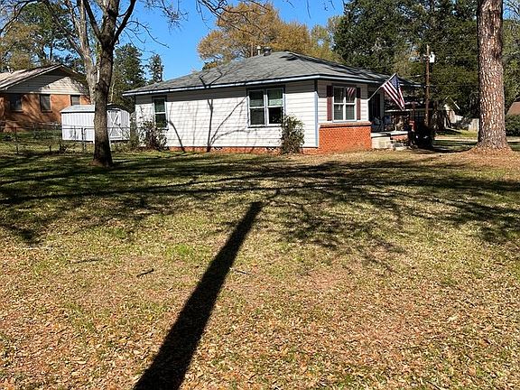 3rd image of 103 McCullough St