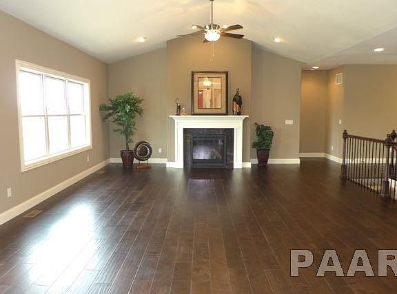 2nd image of 2715 W Woods Edge Dr