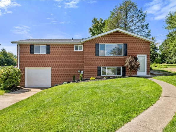 105 Crandon Cir, Beaver, PA 15009