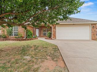 13224 SW 2nd St, Yukon, OK 73099