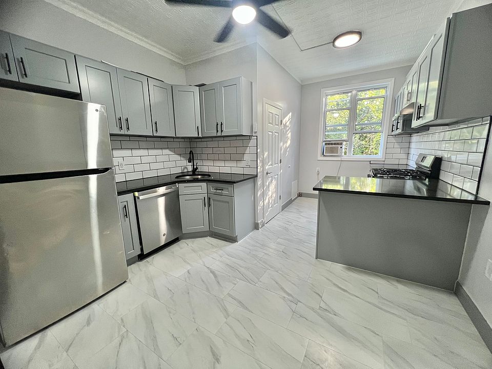 1st image of 6403 Forest Ave #2A
