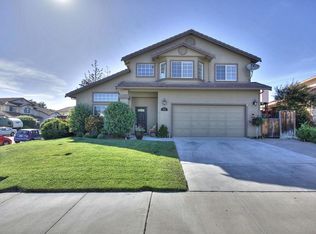 2450 Yarrow St, Hollister, CA