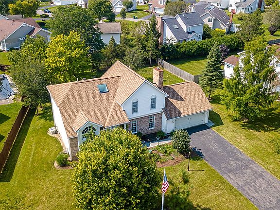 3rd image of 48 Churchview Ln