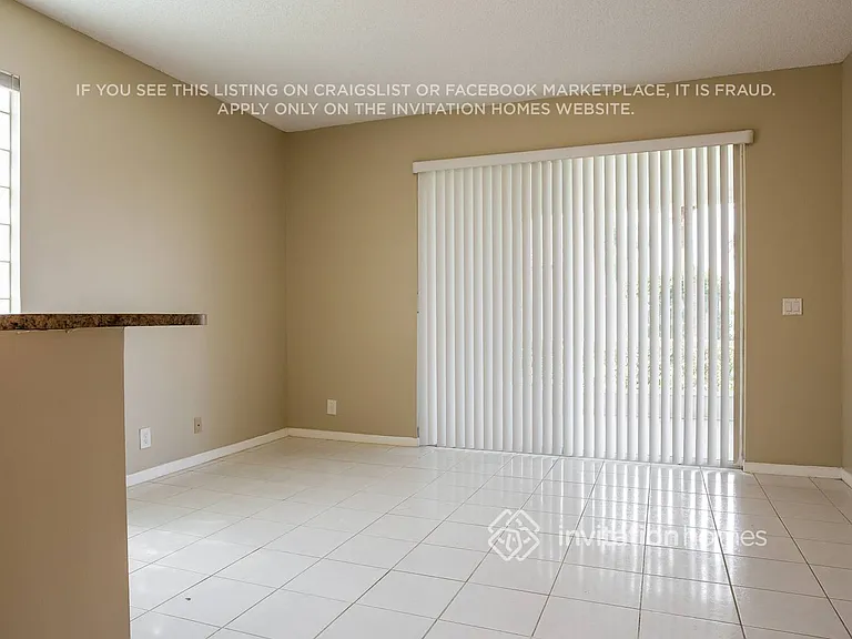 7697 Springfield Lake Dr — Photo 10