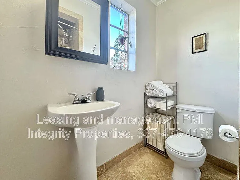 850 N 5th St #206 — Photo 9