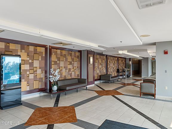3rd image of 432 Ocean Boulevard #110
