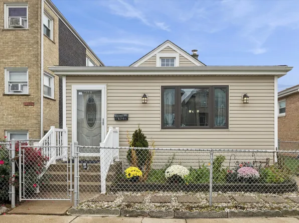 7211 W 58th Pl, Summit, IL 60501