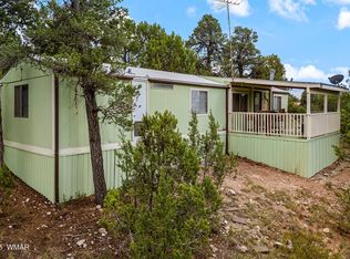 3504 Rae Cir, Overgaard, AZ 85933