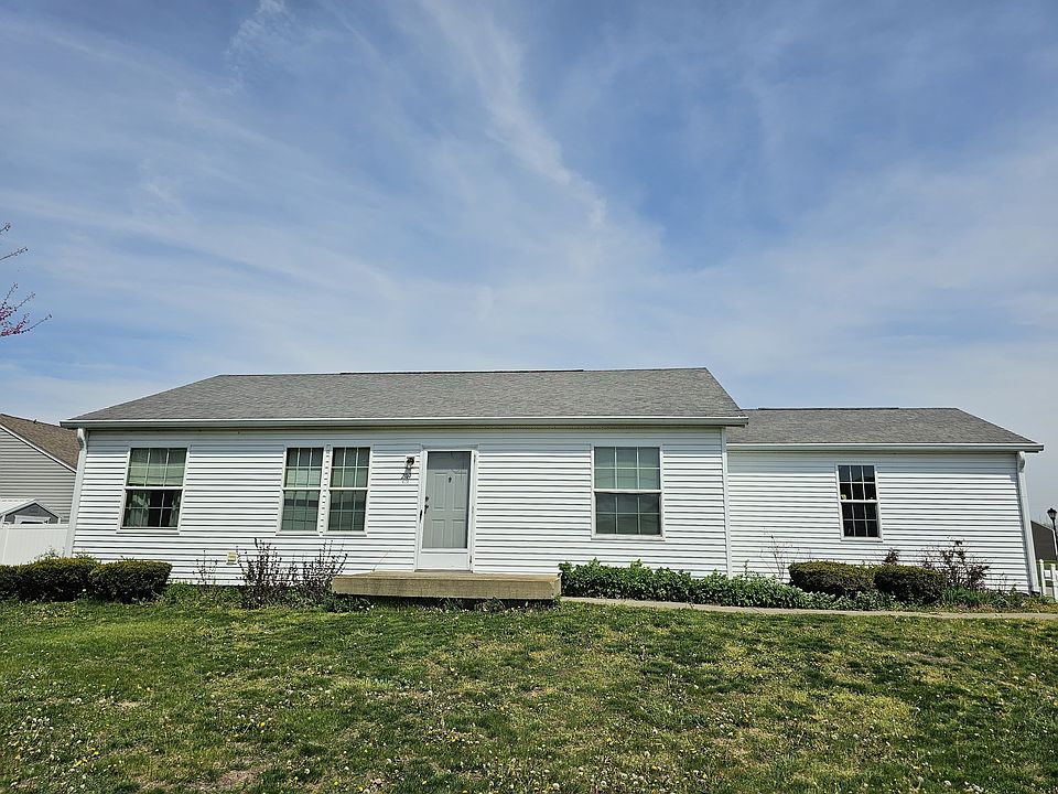 1st image of 2119 Twelve Oaks Dr