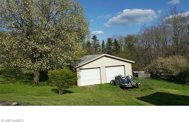 2nd image of 33665 Kennedy Ridge Rd