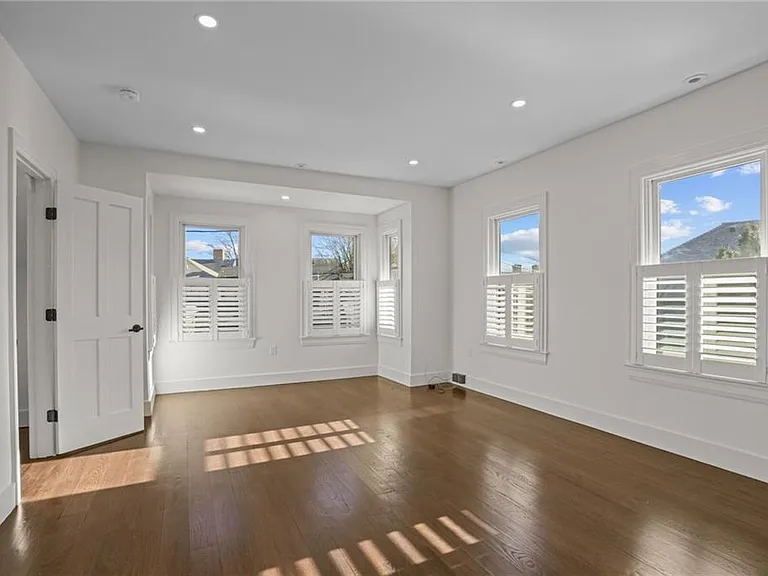 8 Cross St #2 — Photo 11