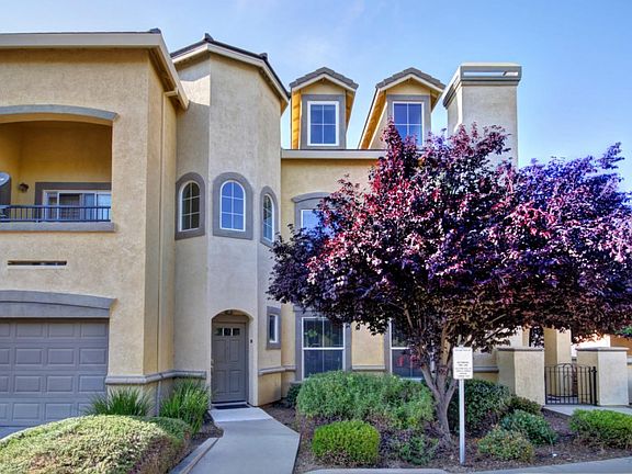 3rd image of 5450 Tares Cir