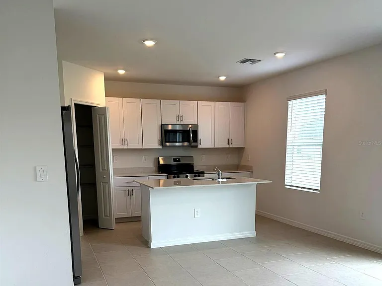 17257 Cantu Ct — Photo 7