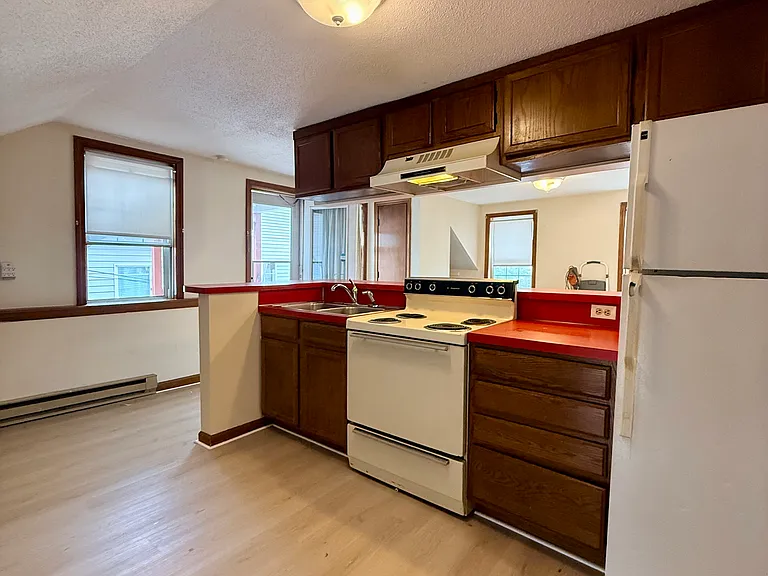 70 Race St #2 — Photo 13