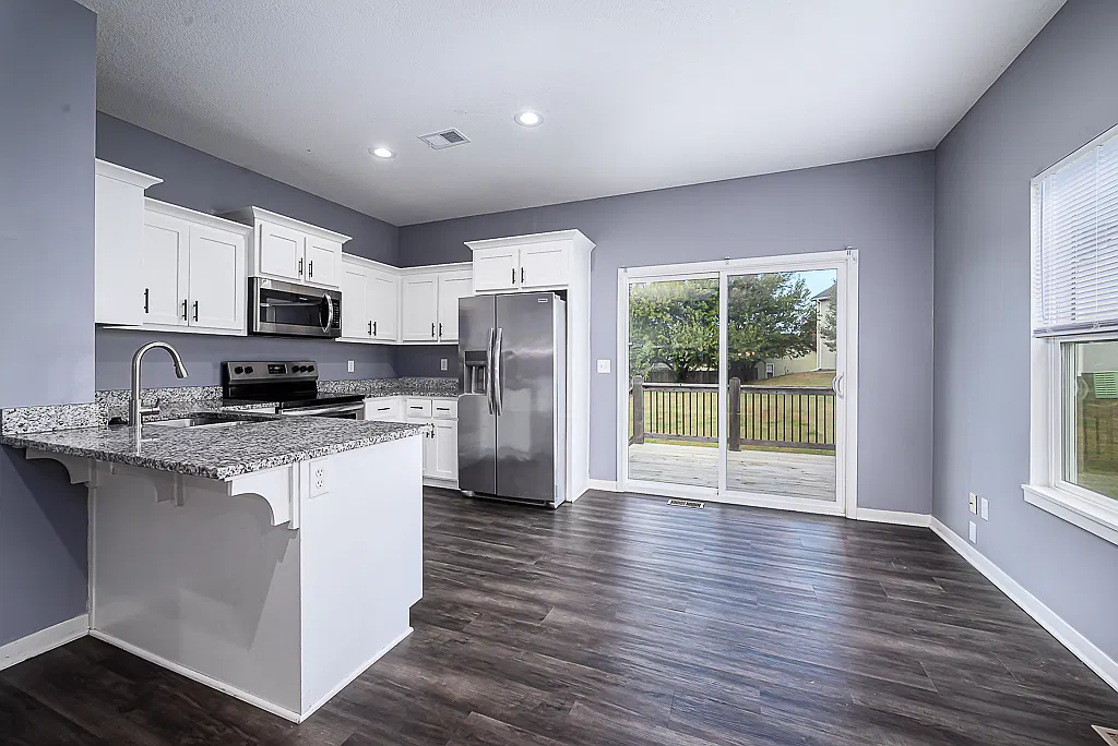 3 bed, 1494 sqft, $2,200 — Photo 4