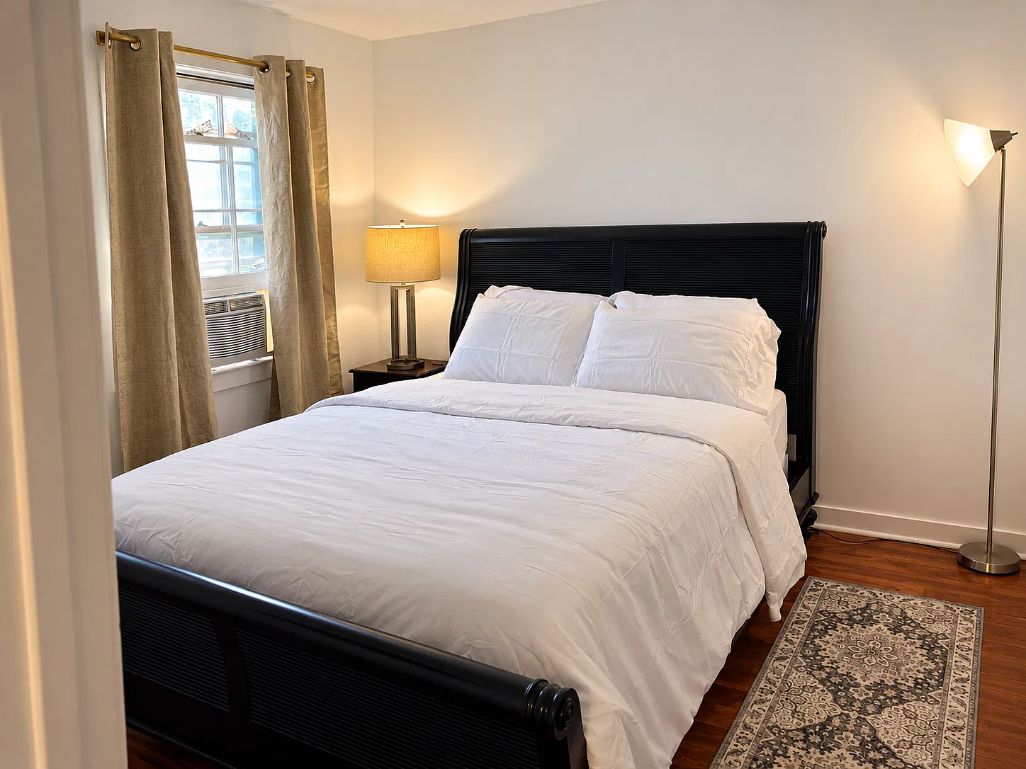 2 bed, 1.5 bath, 1253 sqft, $3,750 — Photo 4
