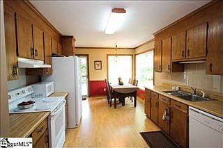 4th image of 21 Woodharbor Dr