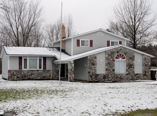 11100 Kimmeridge Trl, Newbury, OH 44065