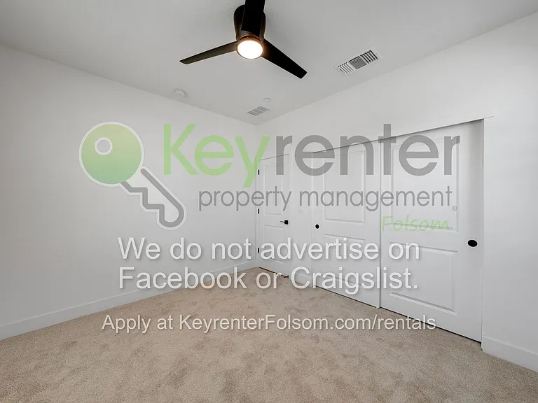1012 Utah Dr — Photo 32