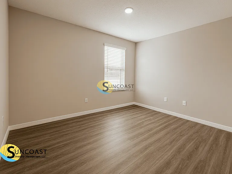 5557 Broadgate Ct — Photo 9
