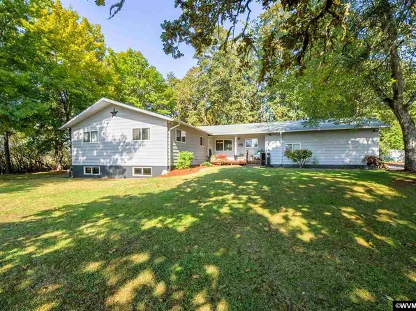1080 W Ellendale Ave, Dallas, OR 97338