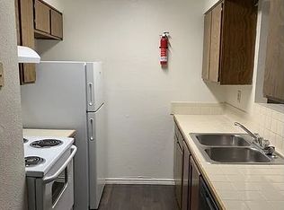 2018 Anchor Dr APT F, San Antonio, TX 78213
