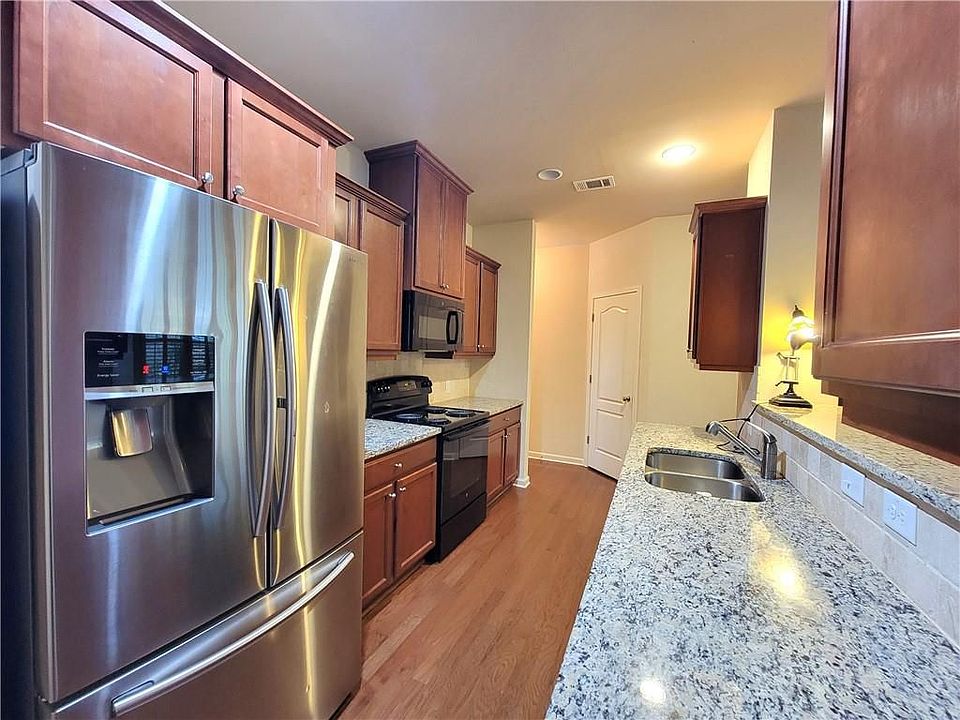 1st image of 1537 Creek Bend Ln