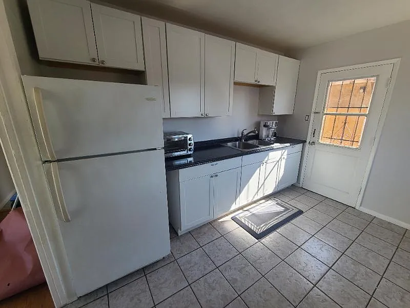 2 bed, 675 sqft, $2,575 — Photo 4